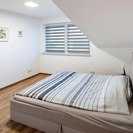 Cozyhome - Spacious And Modern Apartment Close To Vienna Strasshof an der Nordbahn Exterior photo